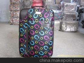 【特價(jià)供應(yīng)】庫存拉桿箱 即墨市鄧氏箱包加工廠優(yōu)質(zhì)旅行箱包選購指南